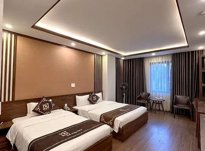 Linh Trang Hạ Long